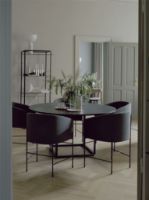 Billede af New Works Florence Dining Table Ø: 145 cm - Black Stained Ash / Black 
