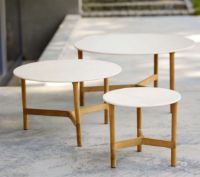 Billede af Cane-line Outdoor Twist Sofabord Stor Ø: 90 cm - Travertine/Teak