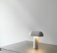 Billede af Normann Copenhagen Porta Table Lamp H: 23,5 cm - White 