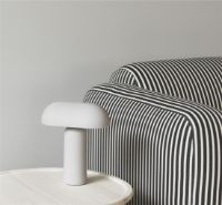 Billede af Normann Copenhagen Porta Table Lamp H: 23,5 cm - Grey