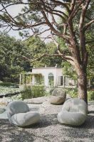 Billede af GUBI Pacha Outdoor Lounge Chair SH: 37 cm - Chenille 008