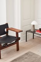 Billede af Fredericia Furniture 2226 Den Spanske Stol af Børge Mogensen SH: 33 cm - Sort Læder/Valnød