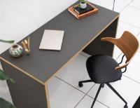 Billede af Vermund VL119 Kontorstol m. Hjul  - Sort Stel/Olieret Valnød/Sort Sierra Læder