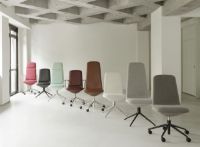 Billede af Normann Copenhagen Off Chair Høj H: 124,8 cm - Black/Remix 126