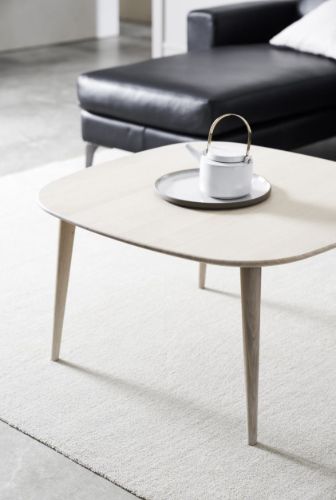 Thomsen Furniture Oak Sofabord 80x80 cm - Hvidolieret Eg