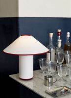 Billede af &Tradition Colette ATD6 Bordlampe H: 30 cm - White/Merlot