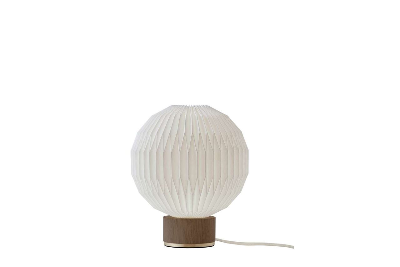 Billede af Le Klint 375 Bordlampe XS Ø: 18 cm - Røget Eg