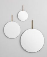 Billede af Moebe Wall Mirror Ø: 70 cm - Brass