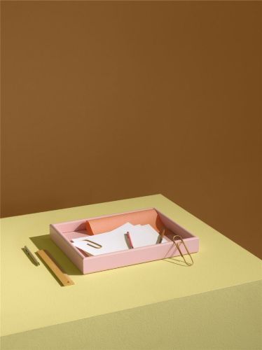 Montana QS Arrange Tray Single Medium 35,4x30 cm - 167 Ruby
