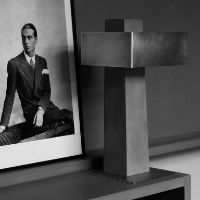 Billede af DCW Editions IOTA Bordlampe H: 43,4 cm - Guld 