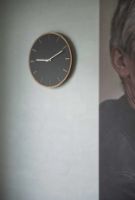 Billede af Hemverk Vægur Ø: 28 cm – Nero Oak/Gold