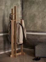 Billede af Ferm Living Bridge Clothes Stand 183x69 cm - Oiled Oak