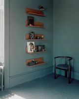 Billede af New Works Tana Wall Shelf 75x18,6 cm - Walnut