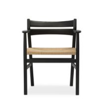 Billede af Bernstorffsminde Møbelfabrik BM2 Armstol SH: 46 cm - Sortlakeret Eg/Natur Flet