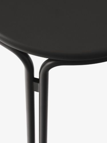 &Tradition Thorvald SC102 Space Copenhagen Outdoor Side Table Ø: 40 cm - Warm Black