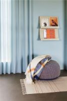 Billede af Hübsch Mochi Pouffe Ø: 75 cm - Blue/Multicolour  FORUDBESTIL: MAJ 2026