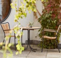 Billede af Mandalay Marguerit Cafébord Ø70 cm Inkl. 2 Havestole Havemøbelsæt - Antracit/Teak 