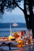 Billede af Frandsen Grasp Portable Table Lamp H: 47 cm - Matt White