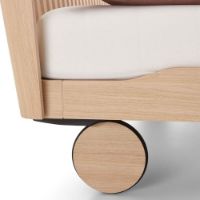 Billede af Auping Noa Sengeramme inkl. Milled hovedgærde og høje hjul 140x200 cm - Balanced Oak 