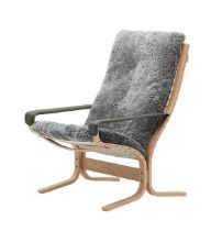 Billede af LK Hjelle Siesta Ovis Lænestol Høj Med Armlæn - Nature/Sheepskin Scandinavian Grey