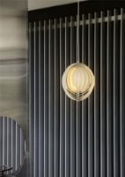 Billede af Verpan Moon Opal Pendant Ø: 34 cm - White 