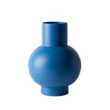 Billede af raawii Strøm XL Vase H: 33 cm - Electric blue