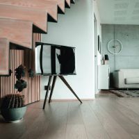 Billede af Kristian Juul ELLA TV-Stander H: 108,5 cm - Valnød