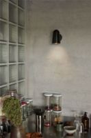 Billede af &Tradition Solid SC105 Væglampe H: 15 cm - Bronzed Brass