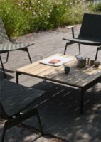 Billede af &Tradition Ville AV50 Outdoor Sofabord 90x90 cm - Warm Black/Teak 