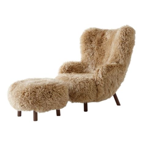 &Tradition Petra VB3 Lounge Chair & Pouf  - Oiled Walnut/Sheepskin Honey 08
