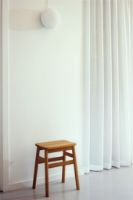 Billede af Form & Refine Angle Standard Stool B: 38 cm - Naturolieret Eg