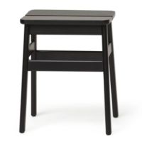 Billede af Form & Refine Angle Stool B: 38 cm - Sort Bøg
