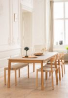 Billede af &Tradition Patch HW2 Extendable Table 240x100 cm - Oiled Oak w. Beige Arizona 0748 Fenix Nano Laminate & Brass