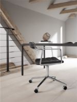Billede af Vipp 452 Swivel Stol m. Hjul - Aluminium/Black Aniline Leather