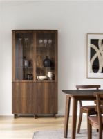 Billede af Skovby Vitrineskab SM410 H: 192 cm - Lakeret Valnød 