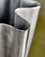 Billede af House Doctor Flood vase H: 13 cm - Jern/Sølv