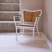 Billede af Mandalay Marguerit Børnestol H: 47 cm - Teak/Hvid