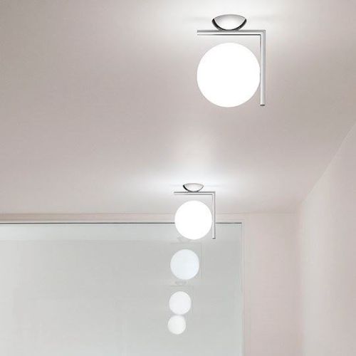 FLOS IC Lights Væglampe Ø: 28 cm - Brass