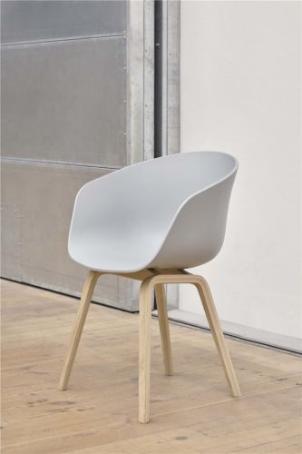 HAY AAC 22 About A Chair  - Lacquered Oak Veneer/Concrete Grey