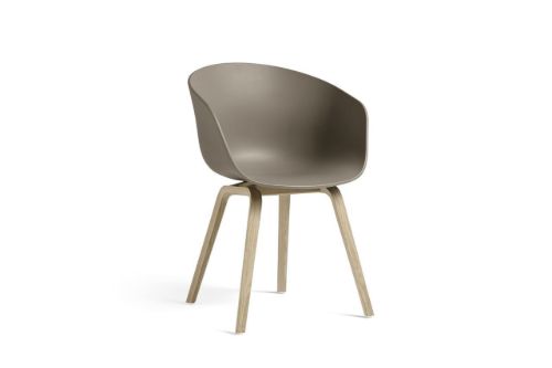 HAY AAC 22 About A Chair  - Lacquered Oak Veneer/Khaki