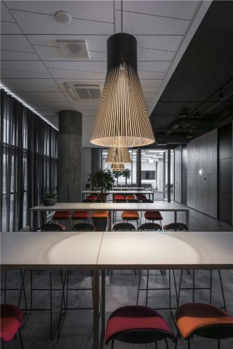 Secto Design Magnum 4202 Pendel Ø: 56 cm - Sort