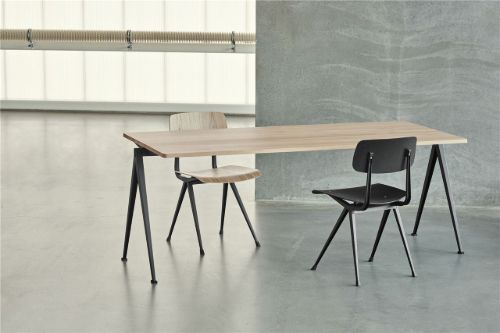 HAY Pyramide Table 01 140x75 cm - Black Powder Coated Steel/Matt Lacquered Oak