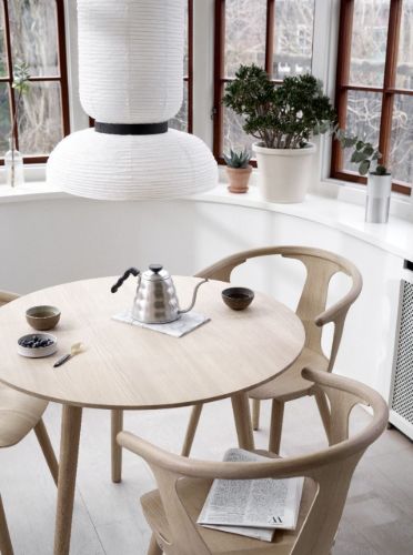&Tradition SK3 In Between Dining Table Ø: 90 cm - Oiled Oak