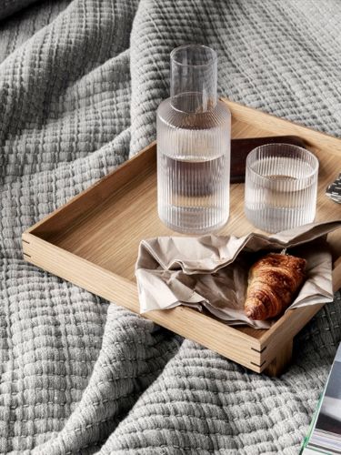 Ferm Living Bon Wooden Tray Small 28x36 cm - Oak