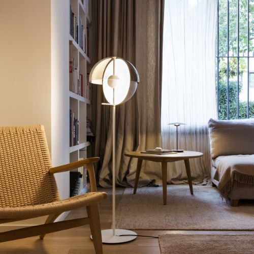 Lampefeber Theia P Gulvlampe H: 116,4 cm - Hvid