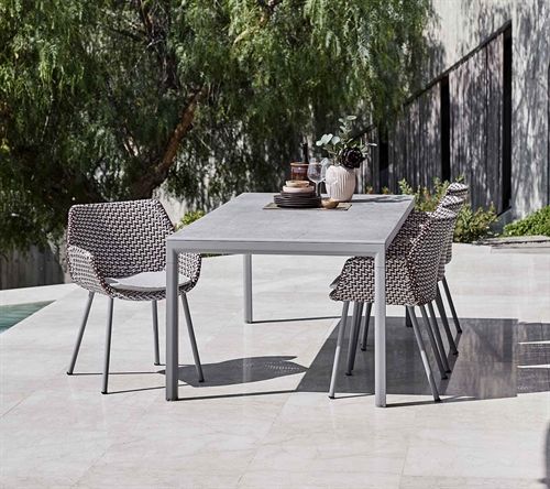 Cane-line Outdoor Vibe Stol - Bordeaux