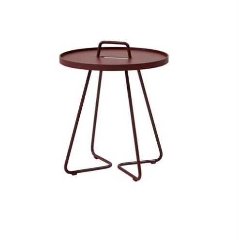 Cane-line Outdoor On-The-Move Sidebord Lille Ø: 44 cm - Bordeaux