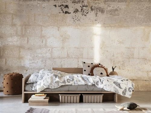 Ferm Living Kona Bed 206,5x96 cm - Natural Oak Veneer