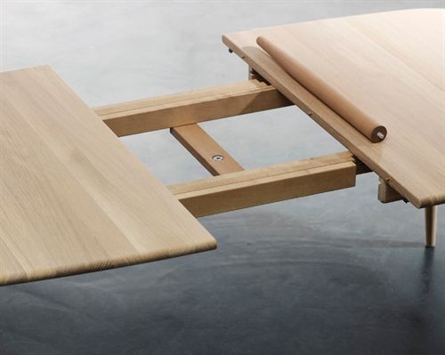 Haslev Symphony 78 Ovalt Spisebord 105x200 cm - Sæbebehandlet Eg