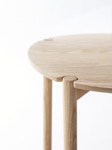DUX Lunaria Table, Medium - Natural Ash